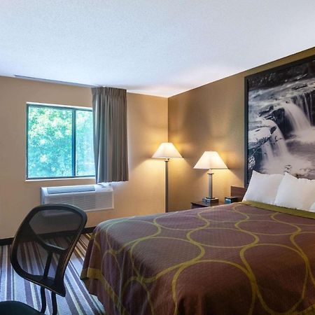 Hotel Super 8 By Wyndham Elkins Extérieur photo