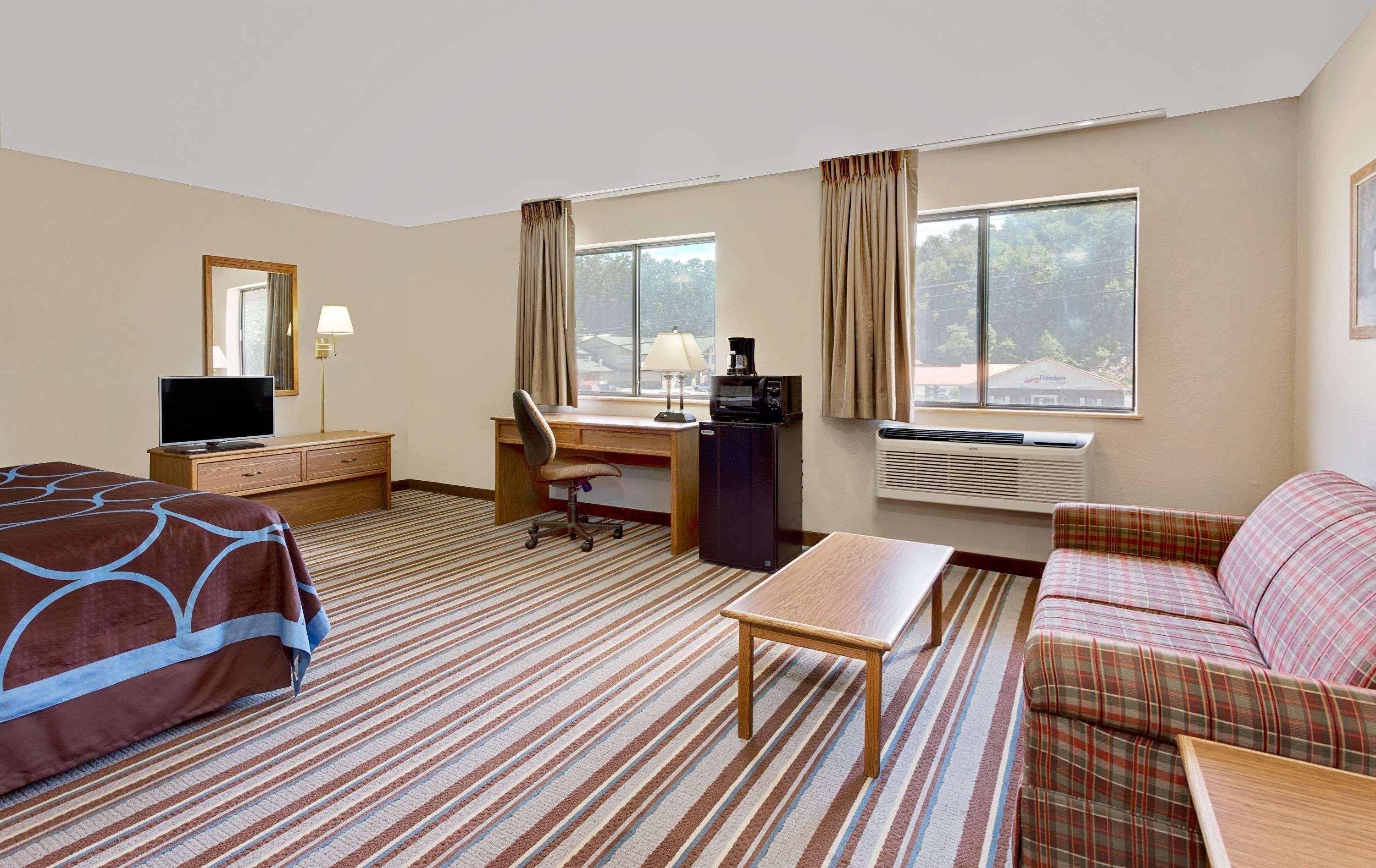 Hotel Super 8 By Wyndham Elkins Extérieur photo
