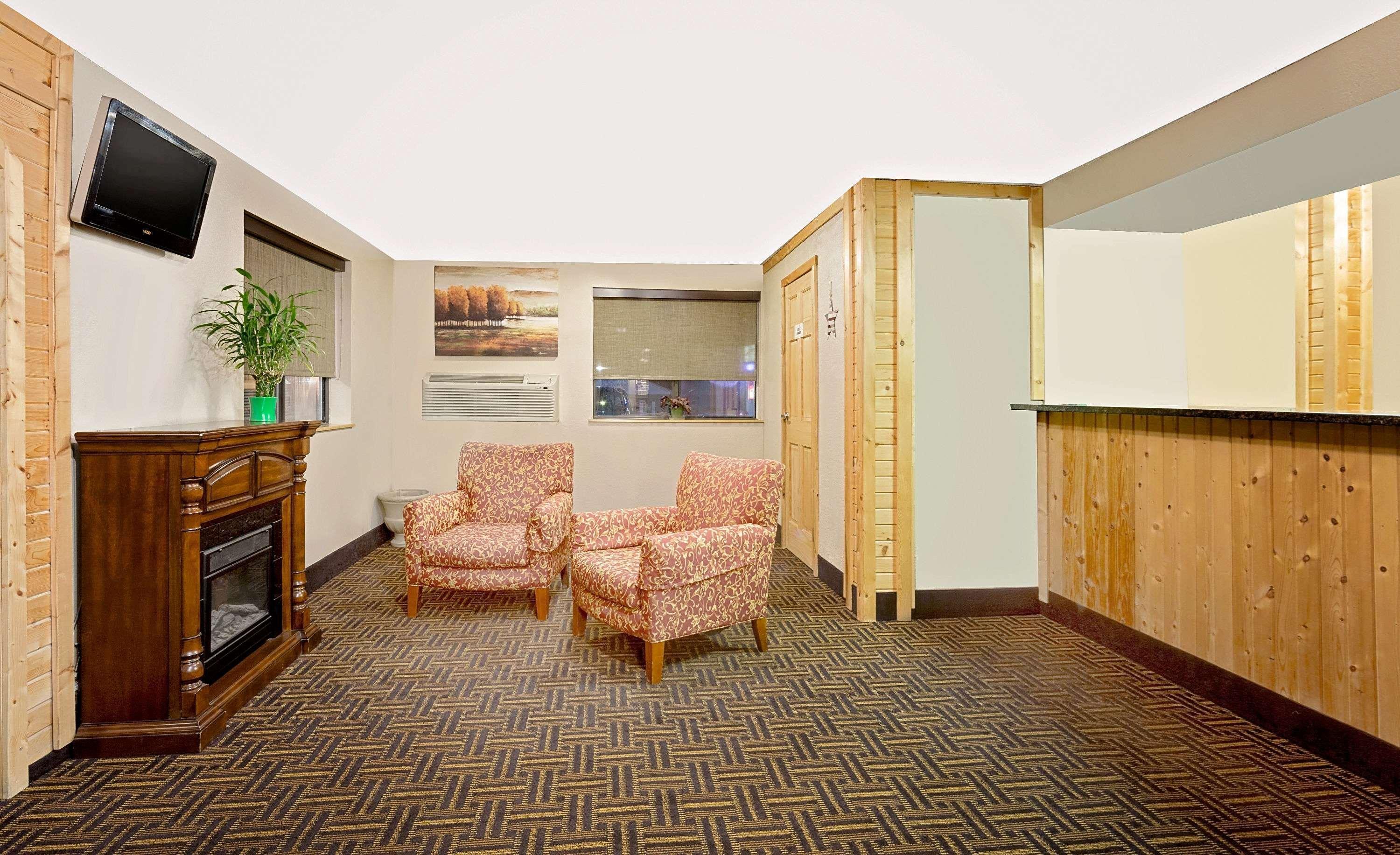 Hotel Super 8 By Wyndham Elkins Extérieur photo