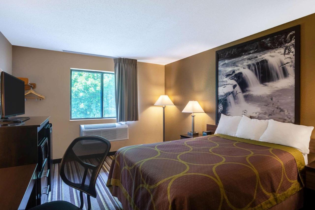 Hotel Super 8 By Wyndham Elkins Extérieur photo